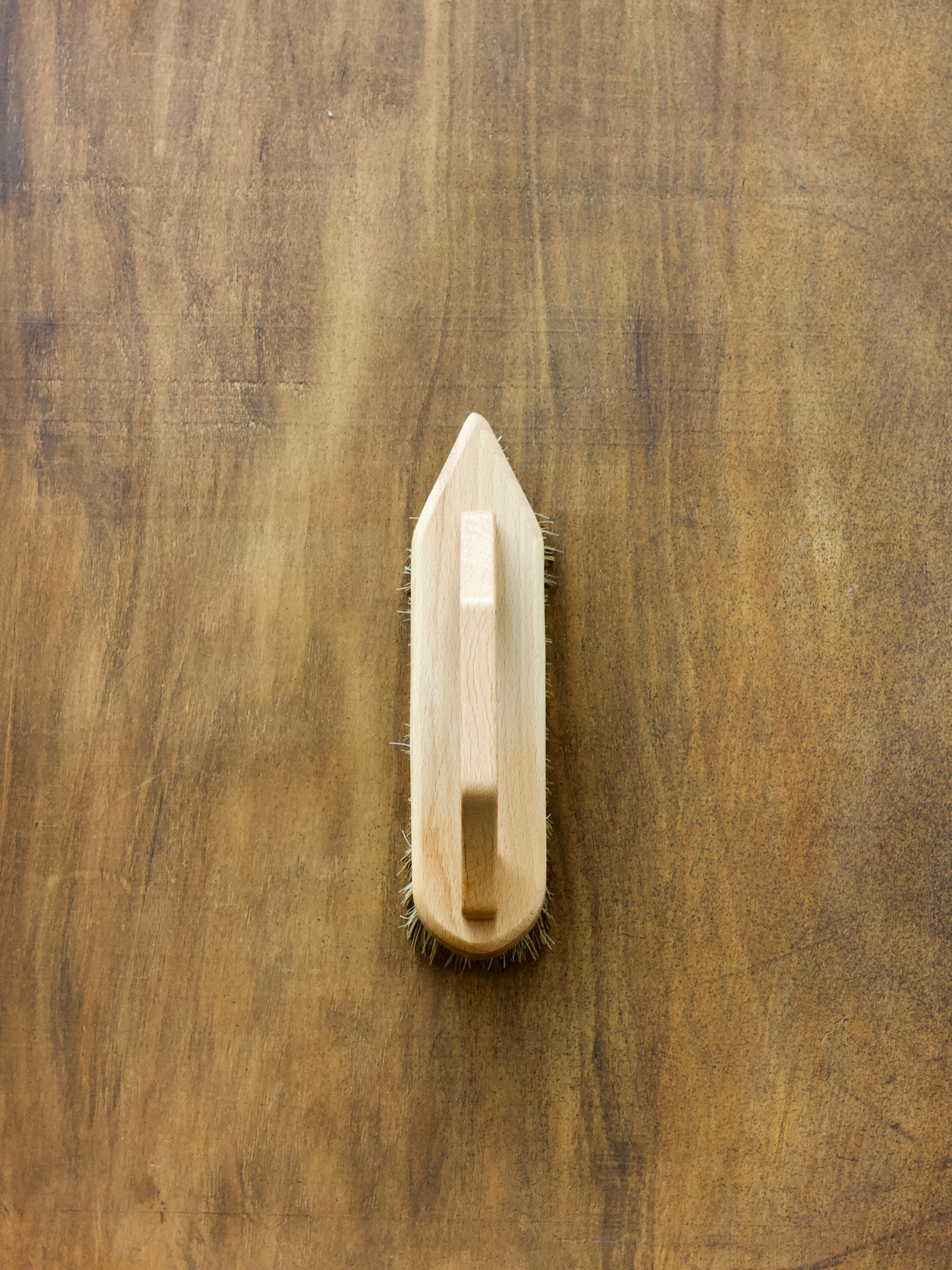 Redecker Scrub Brush - Bow Shaped Handle