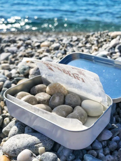 Amarelli Sassolini Liquorice | Beach
