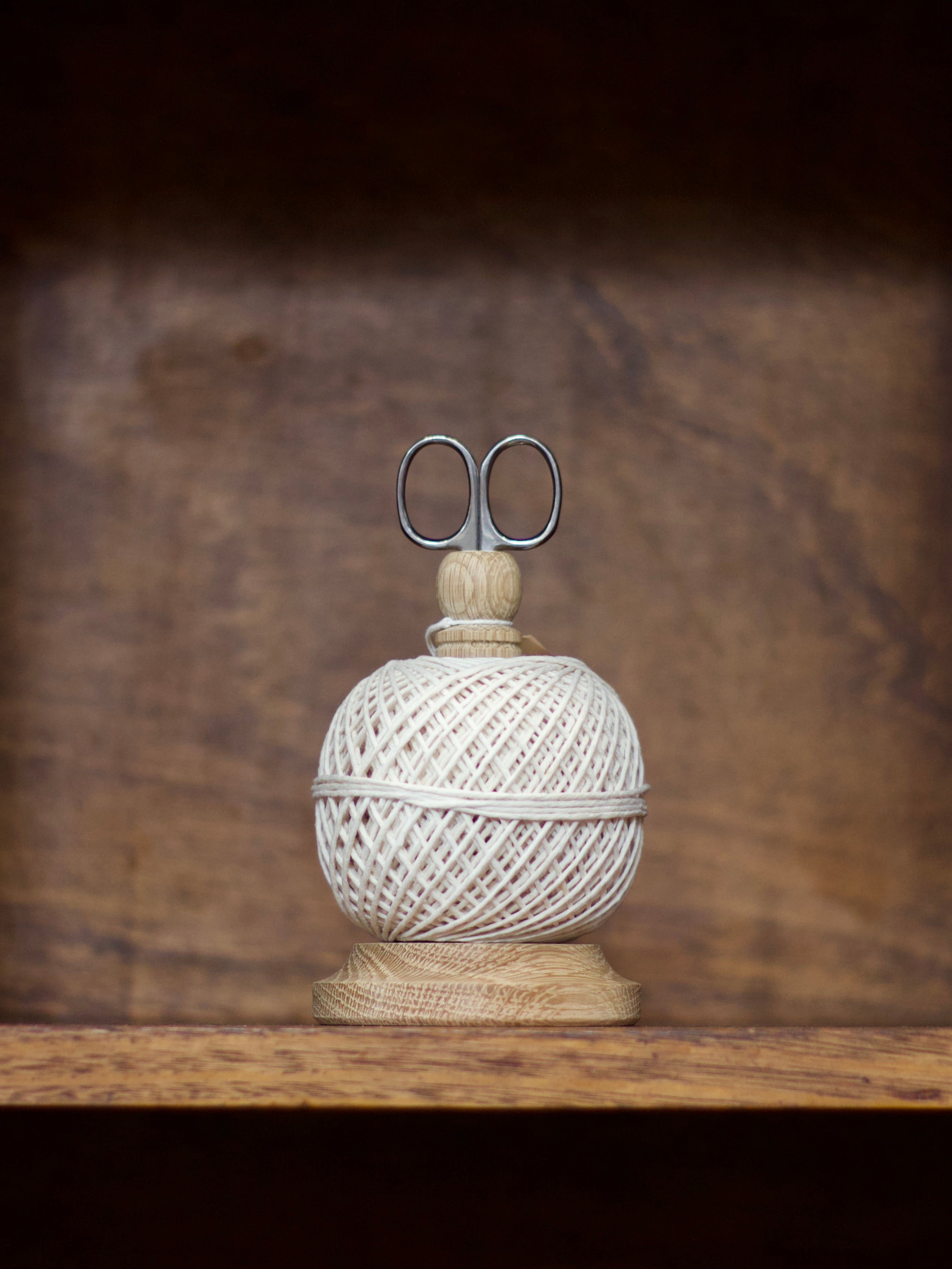 String Tidy with Scissors