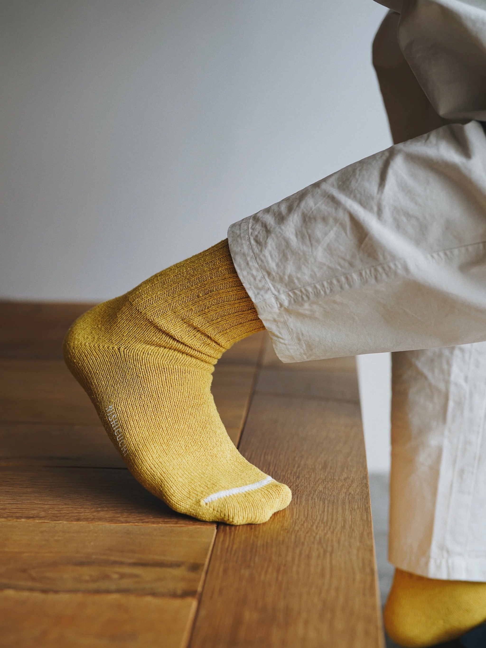 Nishiguchi Kutsushita Boston Silk Cotton Socks