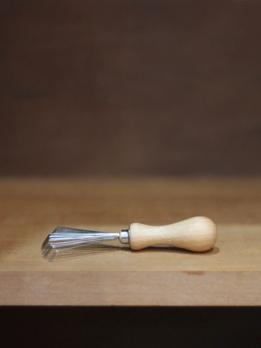Wire Brush Cleaner