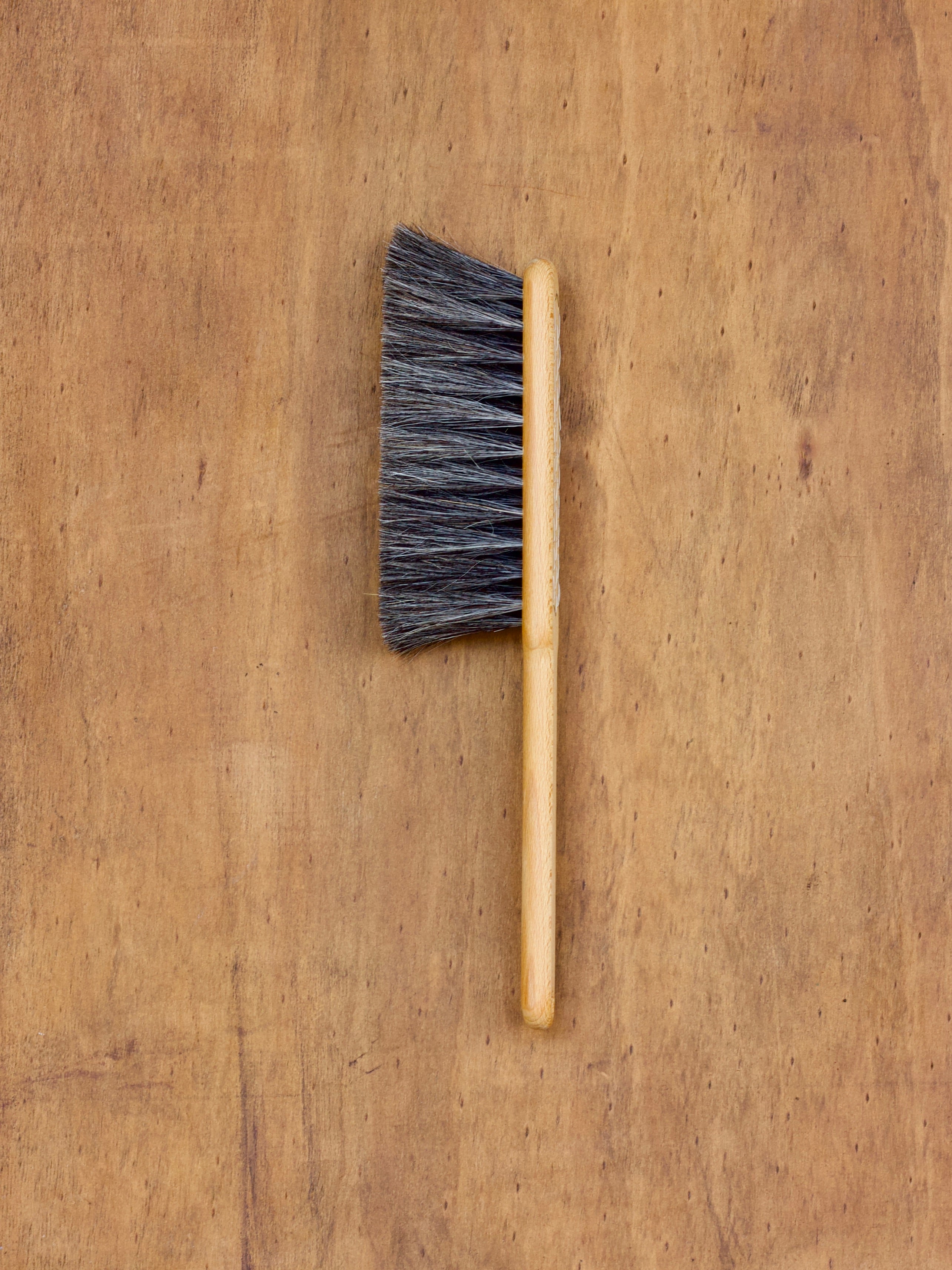 Iris Hantverk Dust Brush