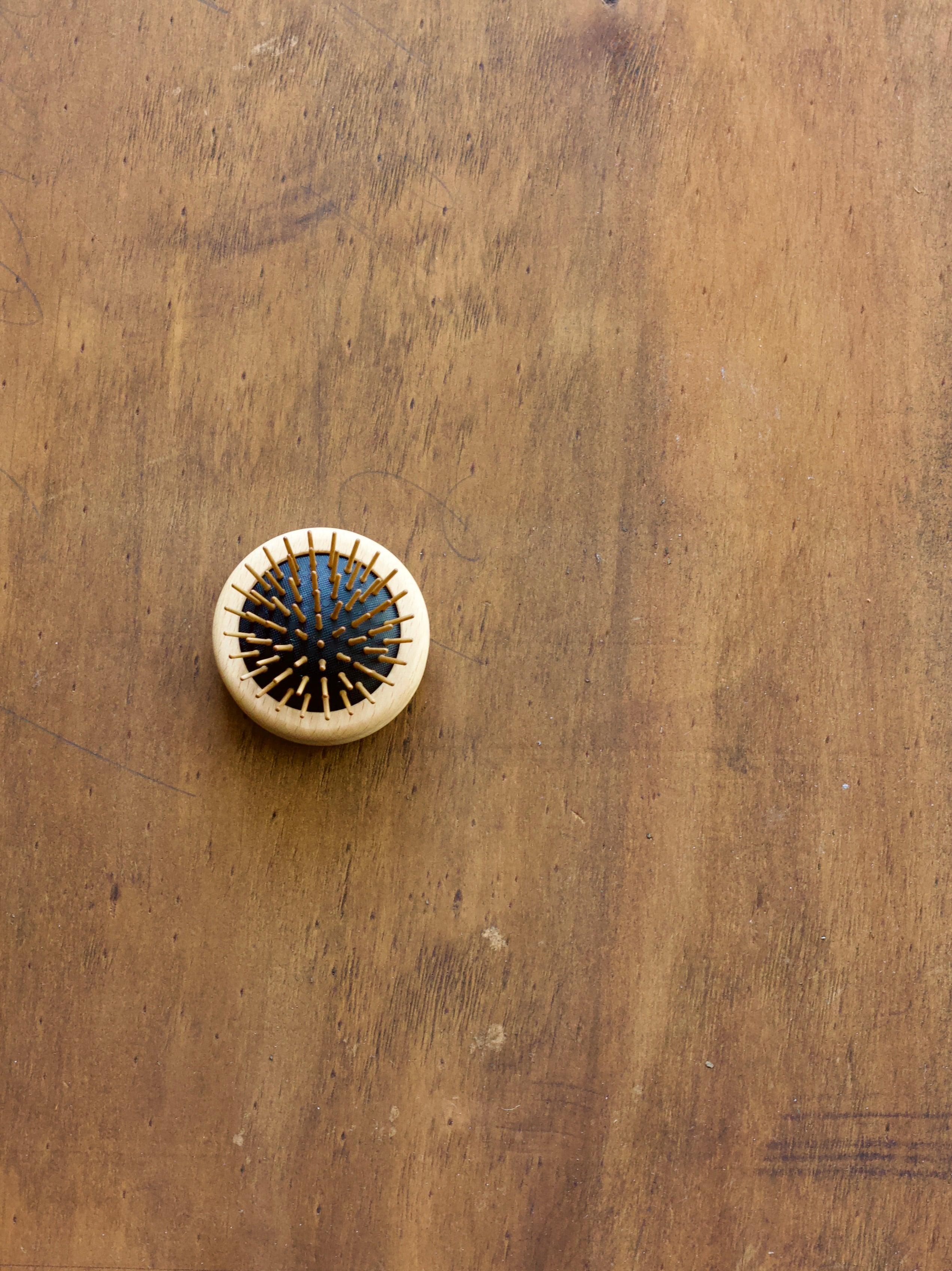 Wooden Hair Brush with pop up bristles