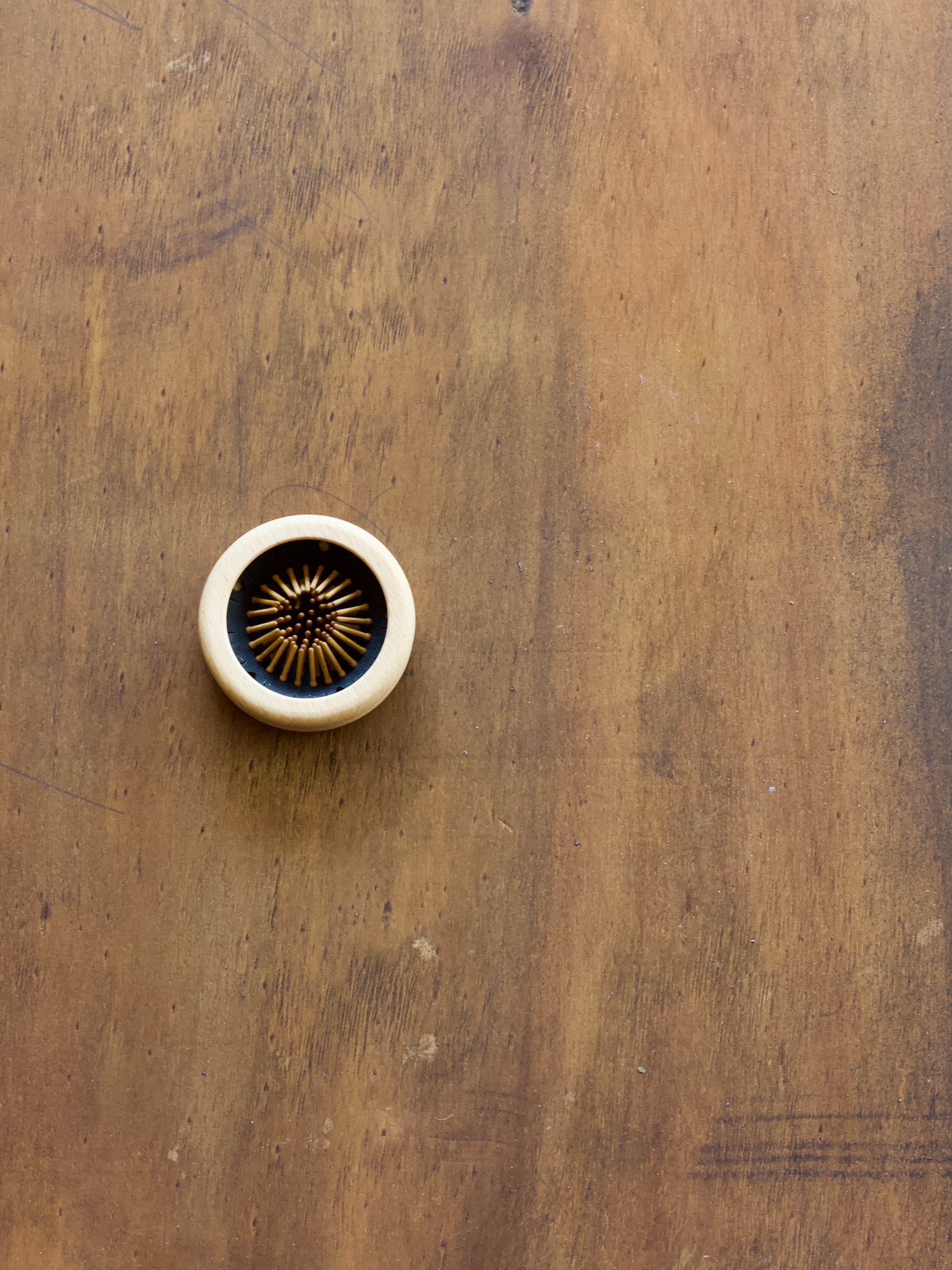 Wooden Hair Brush with pop up bristles