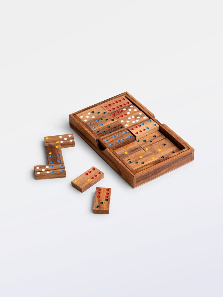 Planet Finska Dominoes